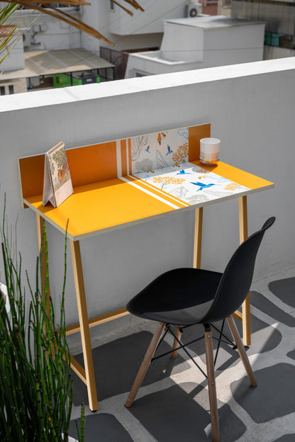 The Petal’s Hum - Study Table