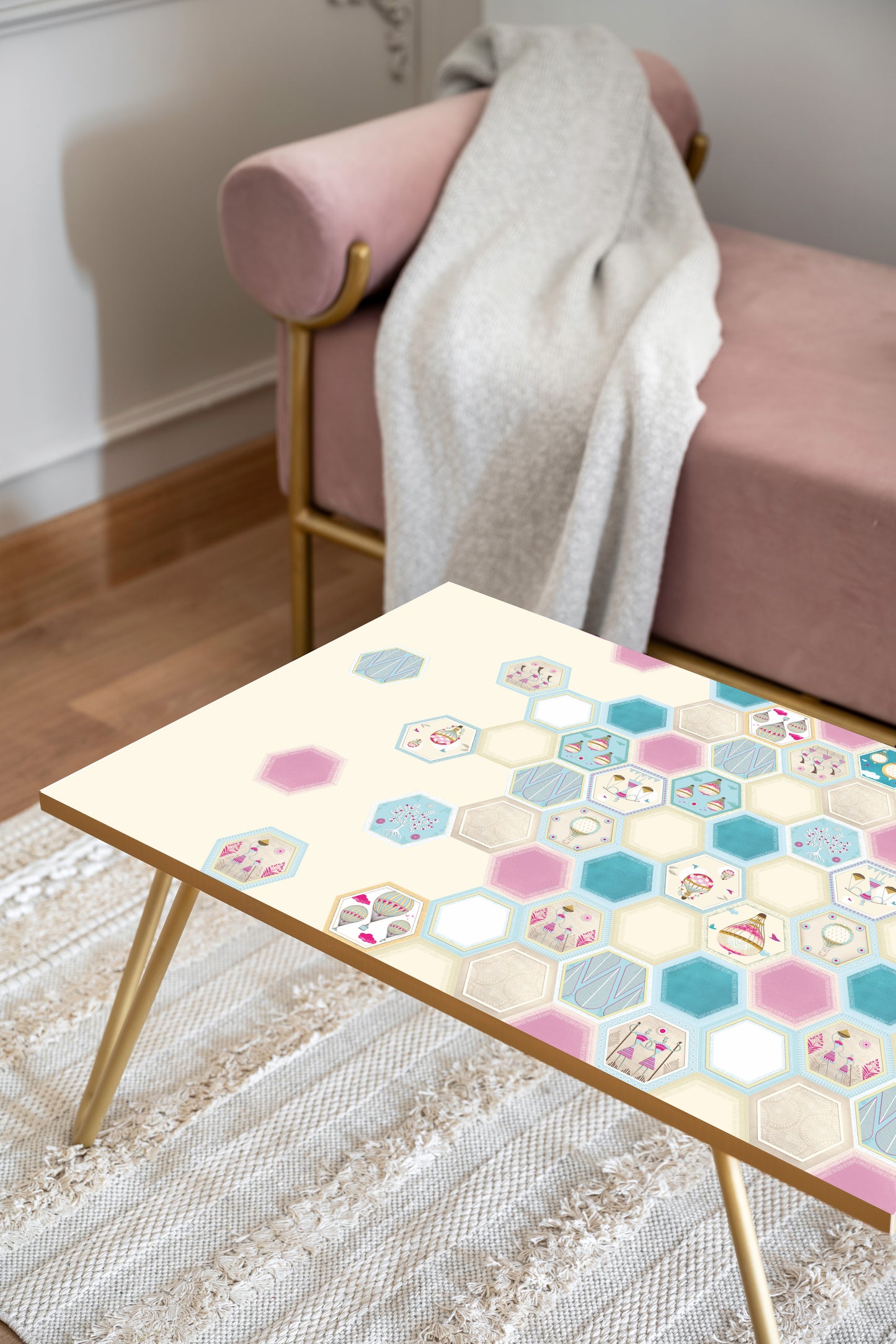 A Seashell’s Skyward Journey - Coffee Table