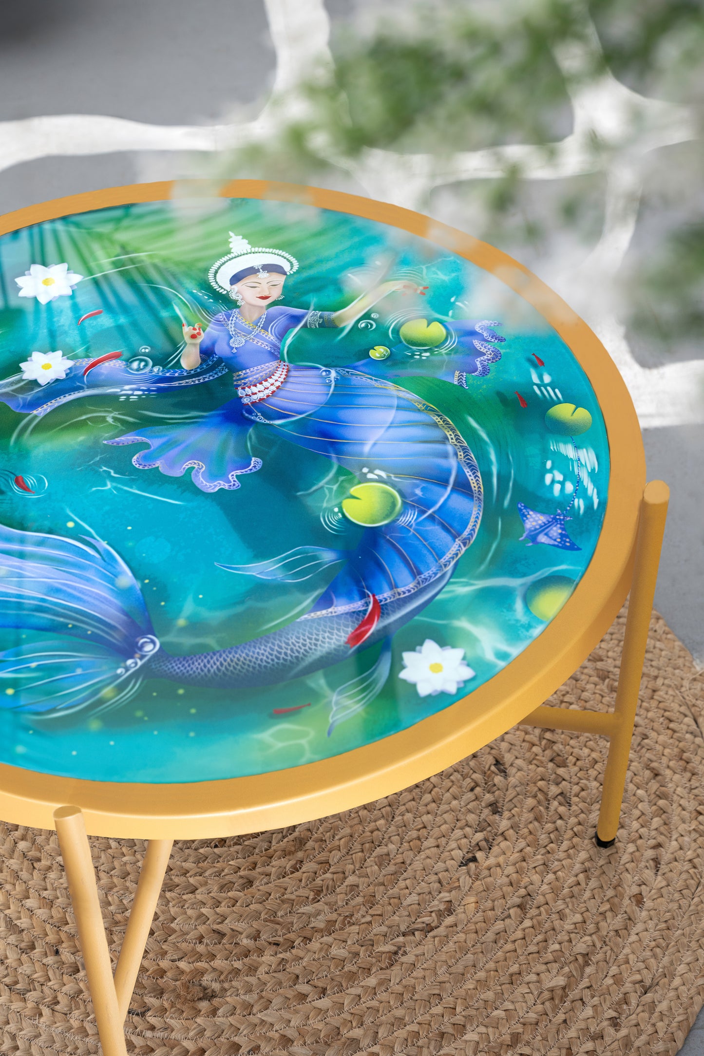 The Dancing Tail - Coffee Table